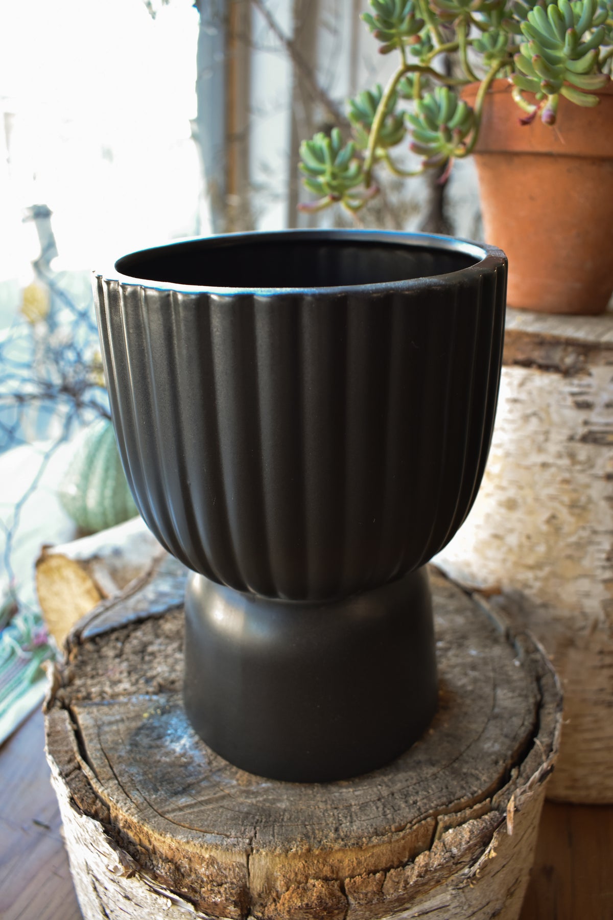 lucinda vase black