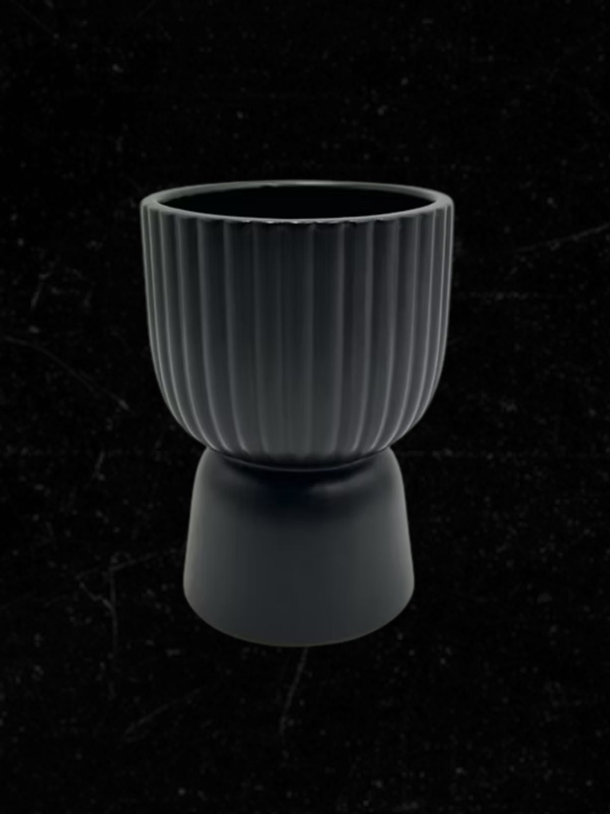 lucinda vase black